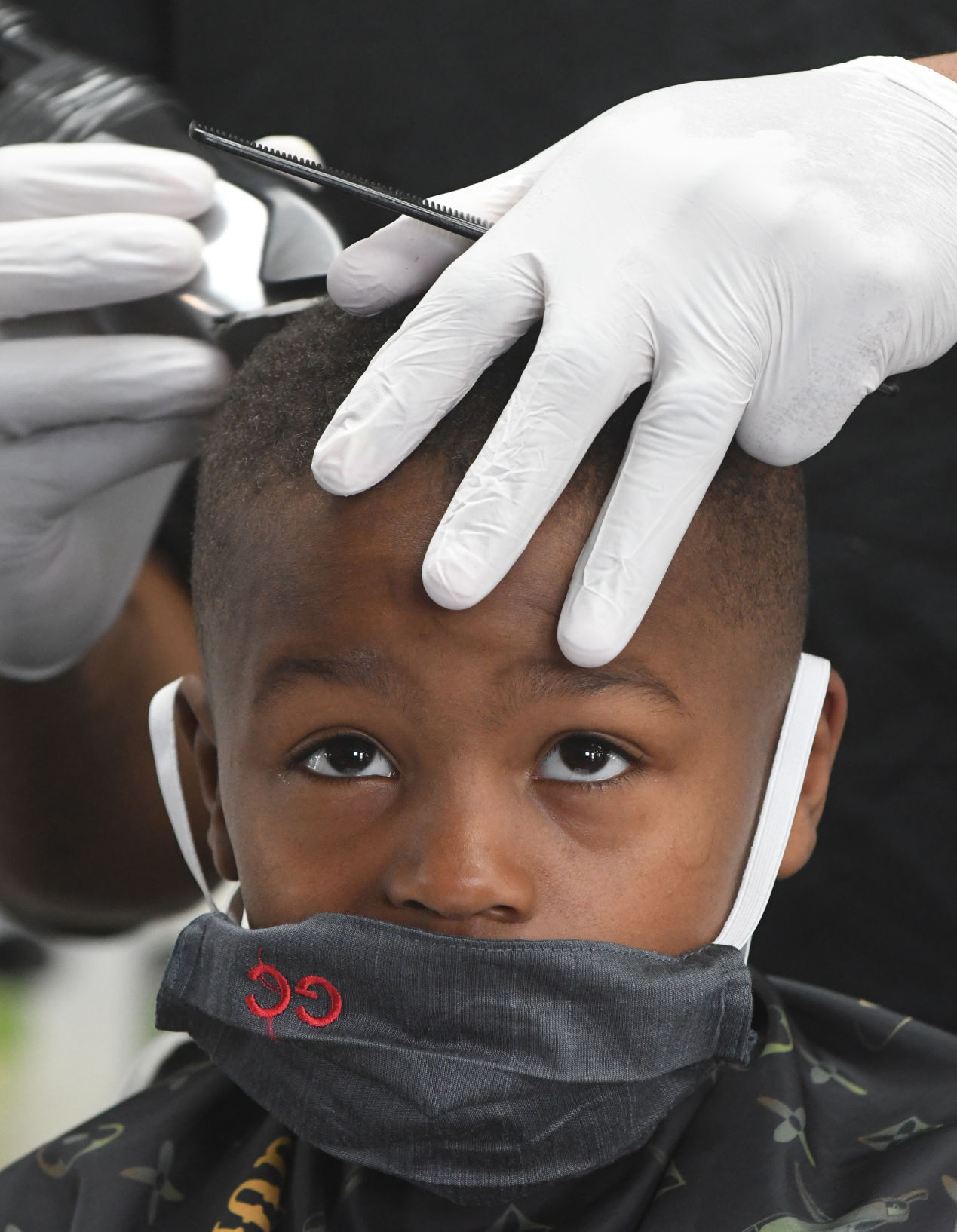 barber Makhai Walker.jpg